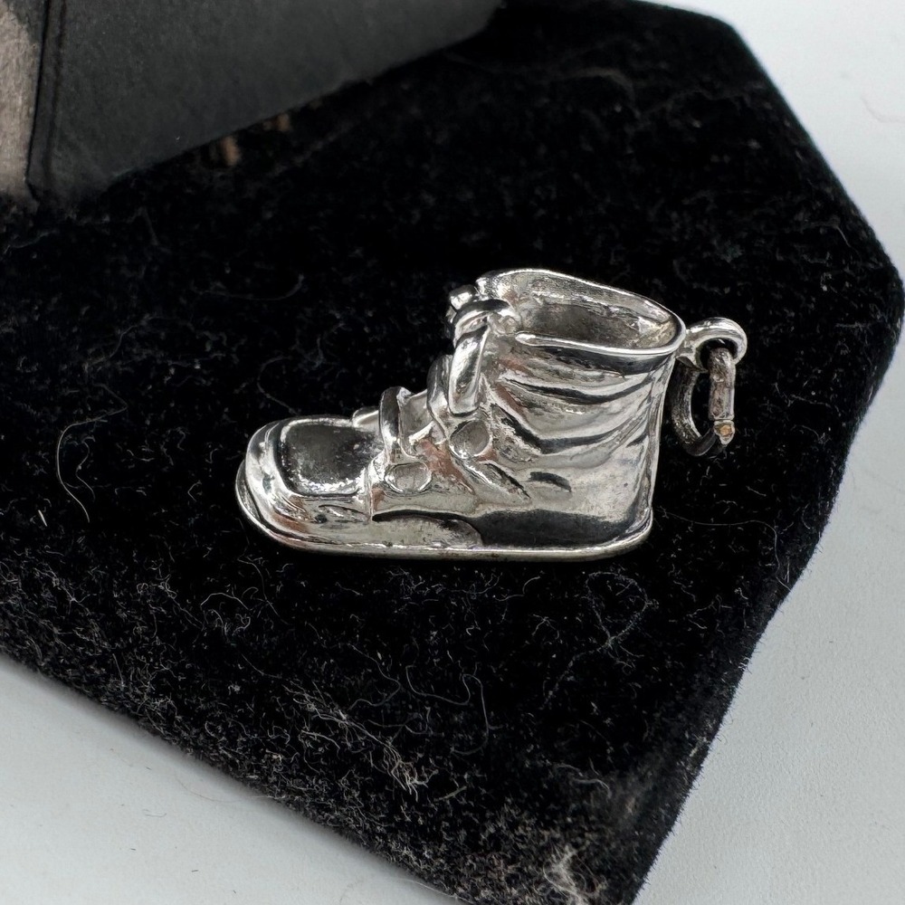 Vintage mcm Wells Sterling Silver Baby Shoe Boot Charm Pendant 925 Retro Jewelry